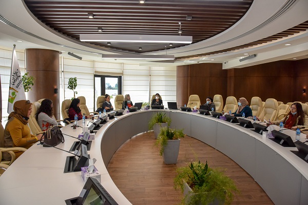 بلدية رام الله تعقد اجتماعا تعريفيا بمشاريع التوعية البيئية والصحية لعام 2020-2021 مع مدارس المدينة
